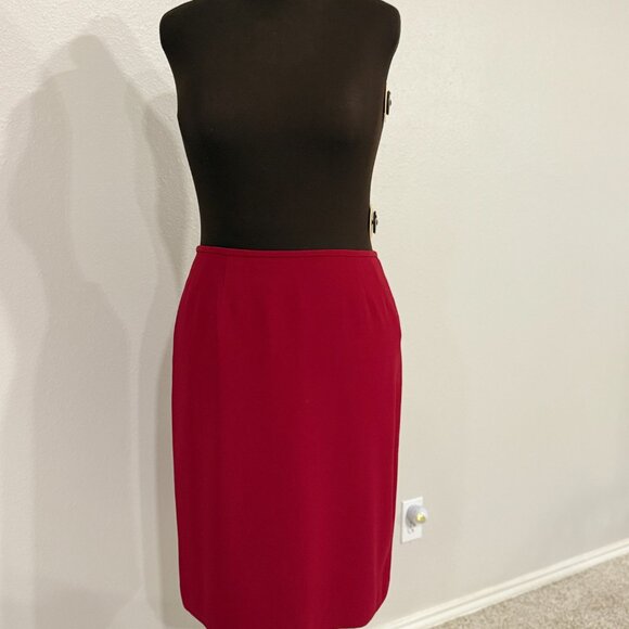 Kasper Petite Size 16 Red Skirt - Picture 2 of 3